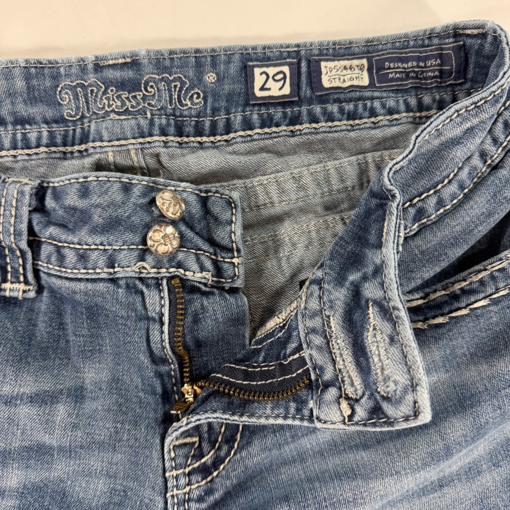 Miss Me Straight Leg Embellished Cross Jeans Blue Size 29 Inseam 34 - Picture 5 of 13